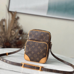 Louis Vuitton Vintage Monogram Canvas Bag 58972 | Sandra Bags