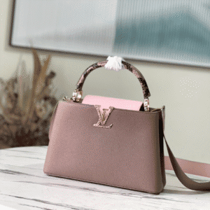 Louis Vuitton Capucines MM Handbag 90046 | Sandra Bags