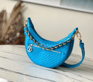 Louis Vuitton Loop bag - Blue 27370 | Sandra Bags