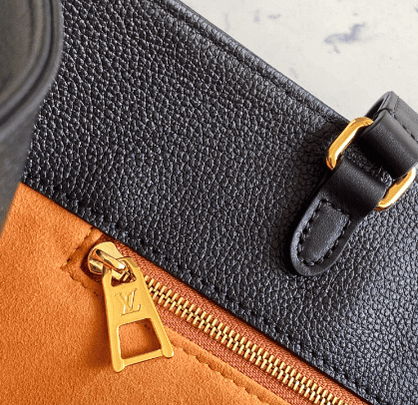 Louis Vuitton Onthego Monogram Bag - Black 92391 | Sandra Bags - Image 2