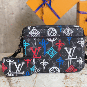 Louis Vuitton Trio Printed Men's Small Messenger Handbag 77526 | Sandra Bags