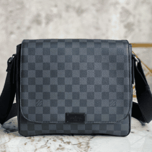 Louis Vuitton District Smaller Messenger Bag - Gray 95393 | Sandra Bags