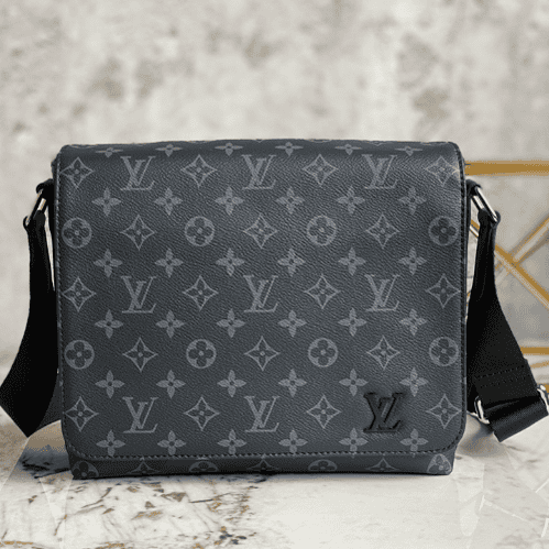 Louis Vuitton Men's District Small-Sized Handbag - Black 95180 | Sandra Bags