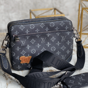 Louis Vuitton Men's Pochette Trio Messenger Bag - Black 51951 | Sandra Bags