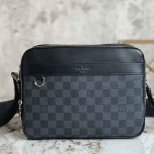 Louis Vuitton Men'sTROCADERO NM Small Messenger Bag 18084 | Sandra Bags