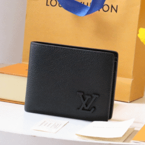 Louis Vuitton Aerogram Multiple Wallet - Black 65400 | Sandra Bags