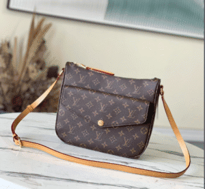 Louis Vuitton Street On The Left Bank Handbag 26241 | Sandra Bags