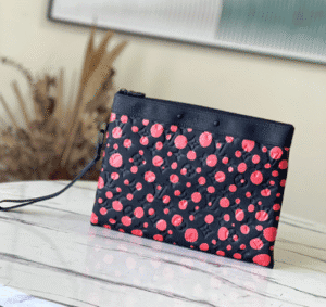 Louis Vuitton YK Pochette To Go clutch 60259 | Sandra Bags