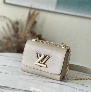 Louis Vuitton Twist Small Handbag 54008 | Sandra Bags