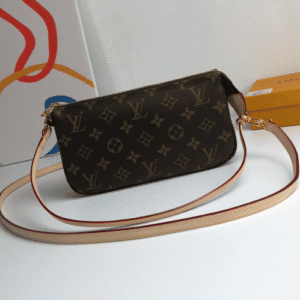 Louis Vuitton Single Mahjong Bag 76484 | Sandra Bags