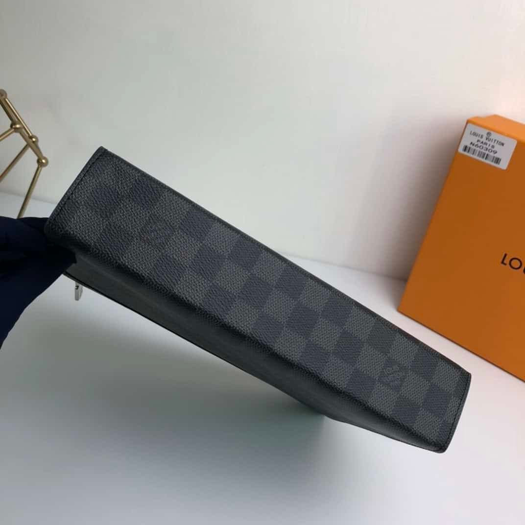 Louis Vuitton Pochette Voyage Medium Handbag - Blue 68590 | Sandra Bags - Image 4