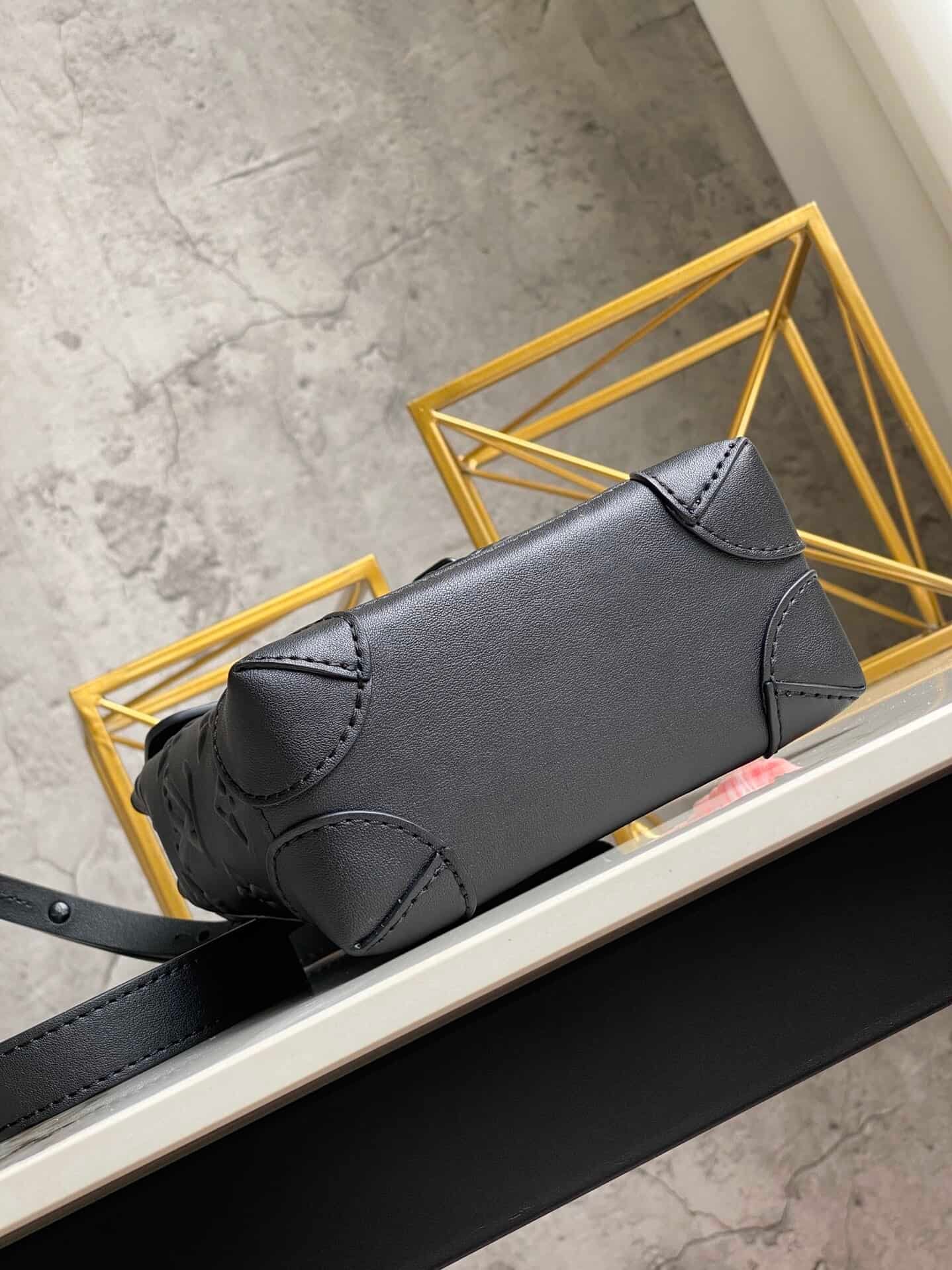 Louis Vuitton Steamer Nano Men's Handbag - Black 76676 | Sandra Bags - Image 5