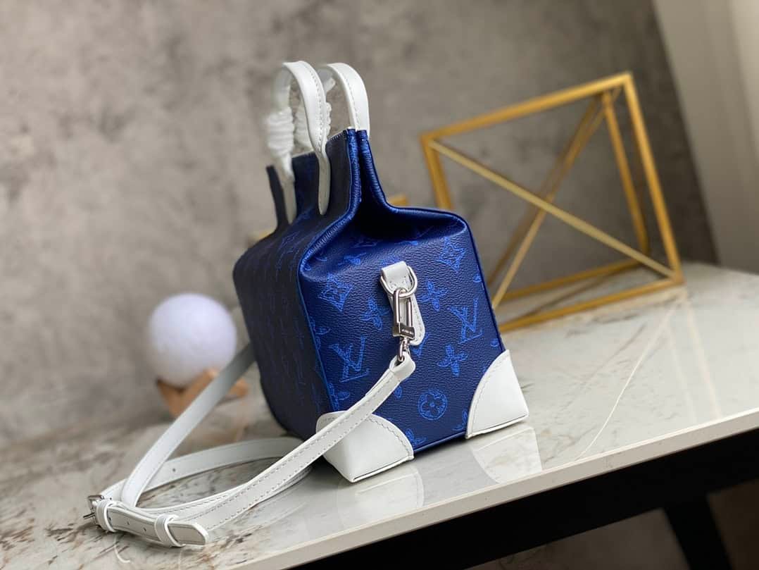 Louis Vuitton Virgil Abloh Litter Handbag - Blue 39573 | Sandra Bags - Image 5