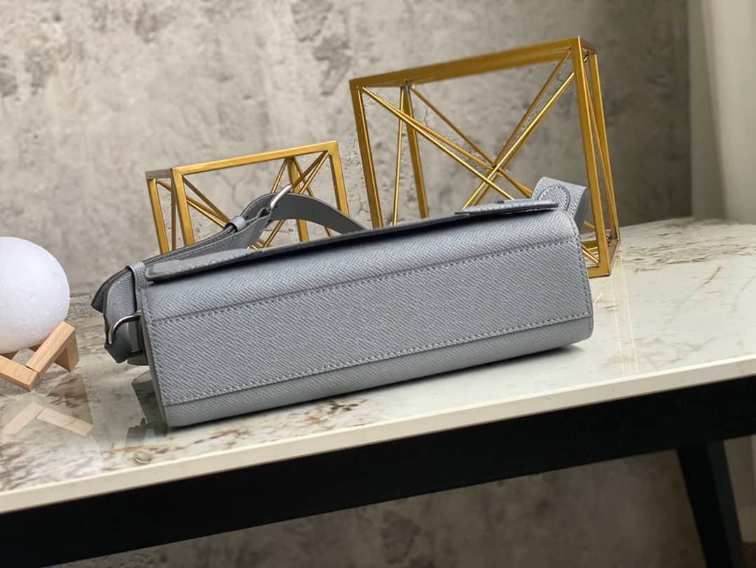 Louis Vuitton FLAP Cross Pattern Messenger Bag - Gray 91899 | Sandra Bags - Image 3