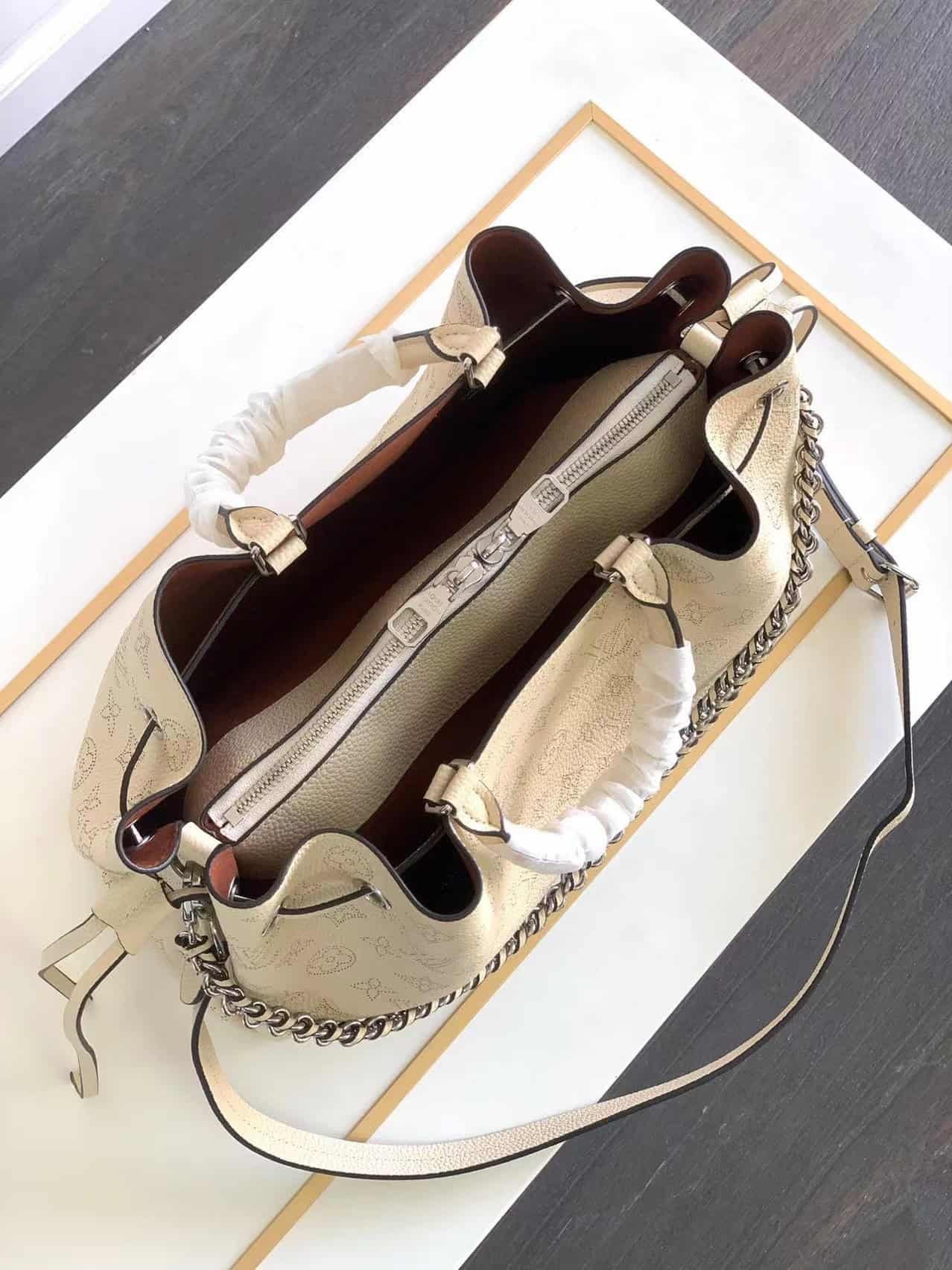 Louis Vuitton Monogram BELLA TOTE Handbag - Skin 60481 | Sandra Bags - Image 2