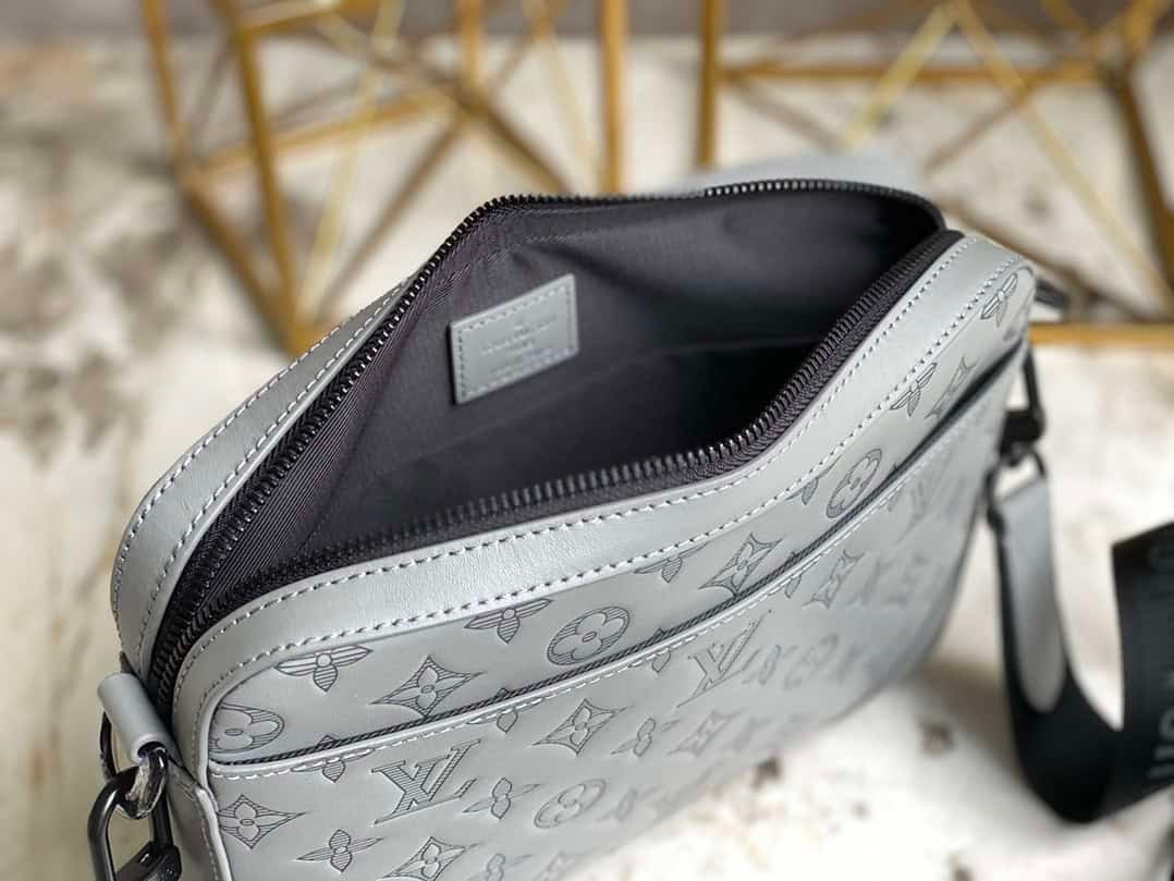 Louis Vuitton Men's DUO Messenger Bag - Gray 54925 | Sandra Bags - Image 2