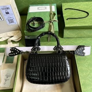 Gucci Crocodile Leather Bamboo Handbag - Black 94530 | Sandra Bags - Image 4
