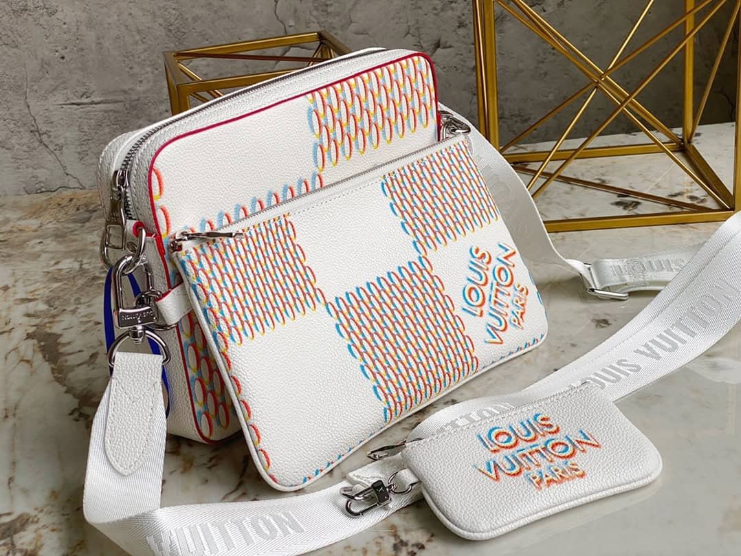 Louis Vuitton Men's Trio Messenger Bag - White 71457 | Sandra Bags - Image 5