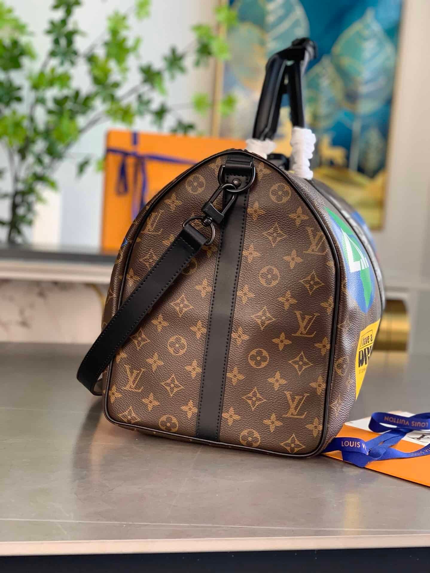 Louis Vuitton Men's Keepall 50 Travel Bag 75343 | Sandra Bags - Image 4