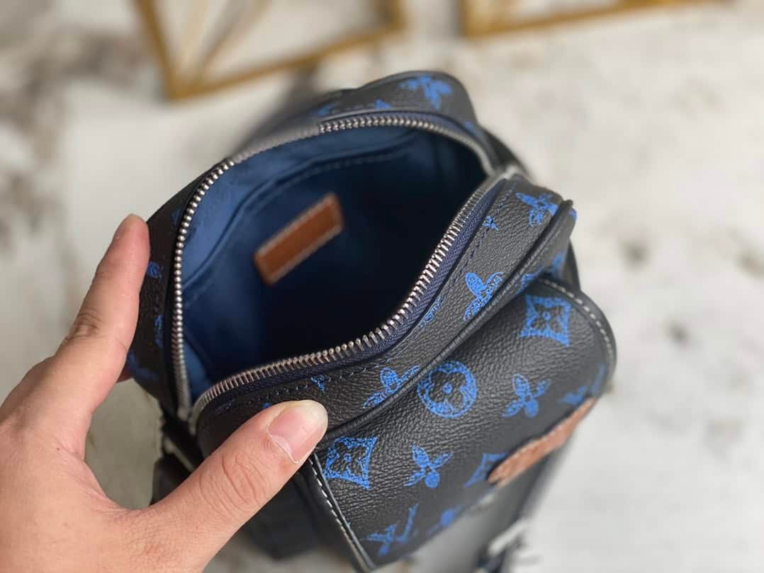 Louis Vuitton Men's Christopher Mini Handbag - Blue 97521 | Sandra Bags - Image 4