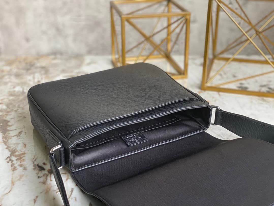 Louis Vuitton Cross Pattern District Small Messenger Bag - Black 43358 | Sandra Bags - Image 2