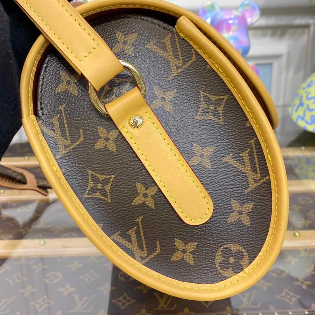 Louis Vuitton Middle-Aged Series Barrel Bag 18619 | Sandra Bags - Image 3