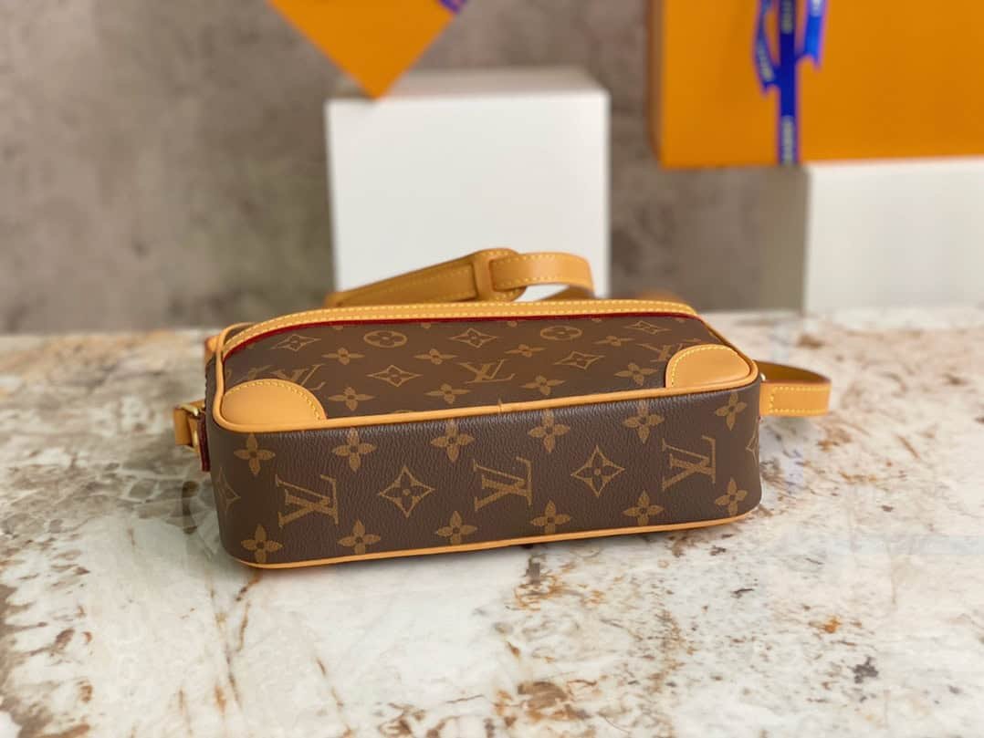 Louis Vuitton Monogram Small Trocadero 27 Handbag 15338 | Sandra Bags - Image 3