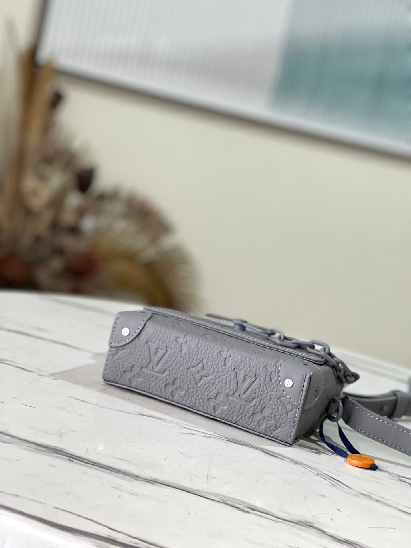 Louis Vuitton Steamer Wearable Wallet - Gray 47902 | Sandra Bags - Image 3