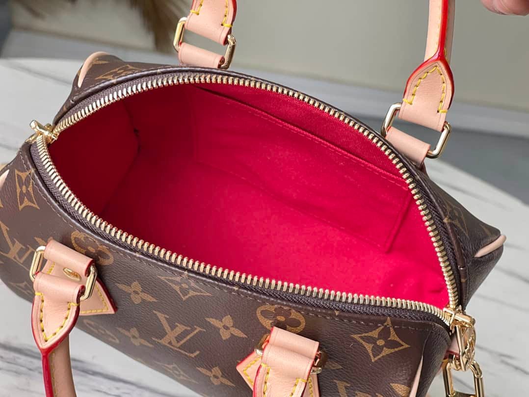 Louis Vuitton SPEEDY 20 Handbag 45677 | Sandra Bags - Image 2
