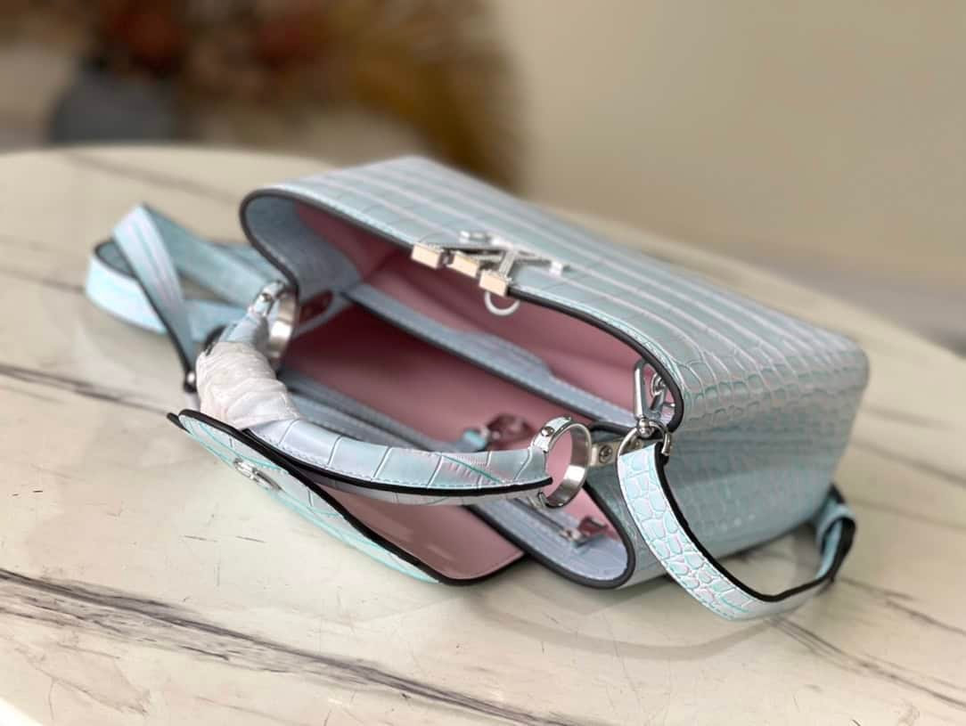 Louis Vuitton Capucines BB Medium Handbag - White 27644 | Sandra Bags - Image 2