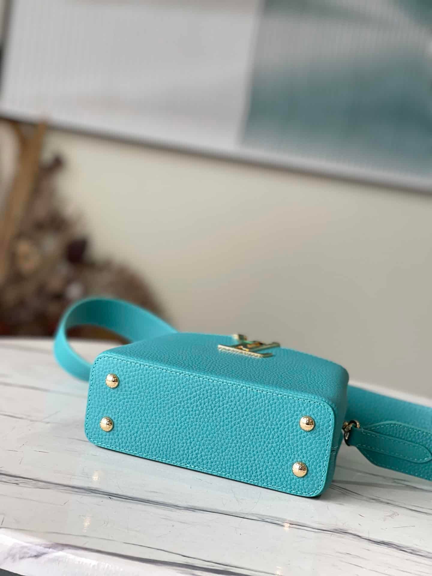 Louis Vuitton Capucines Mini Handbag - Blue 77572 | Sandra Bags - Image 3