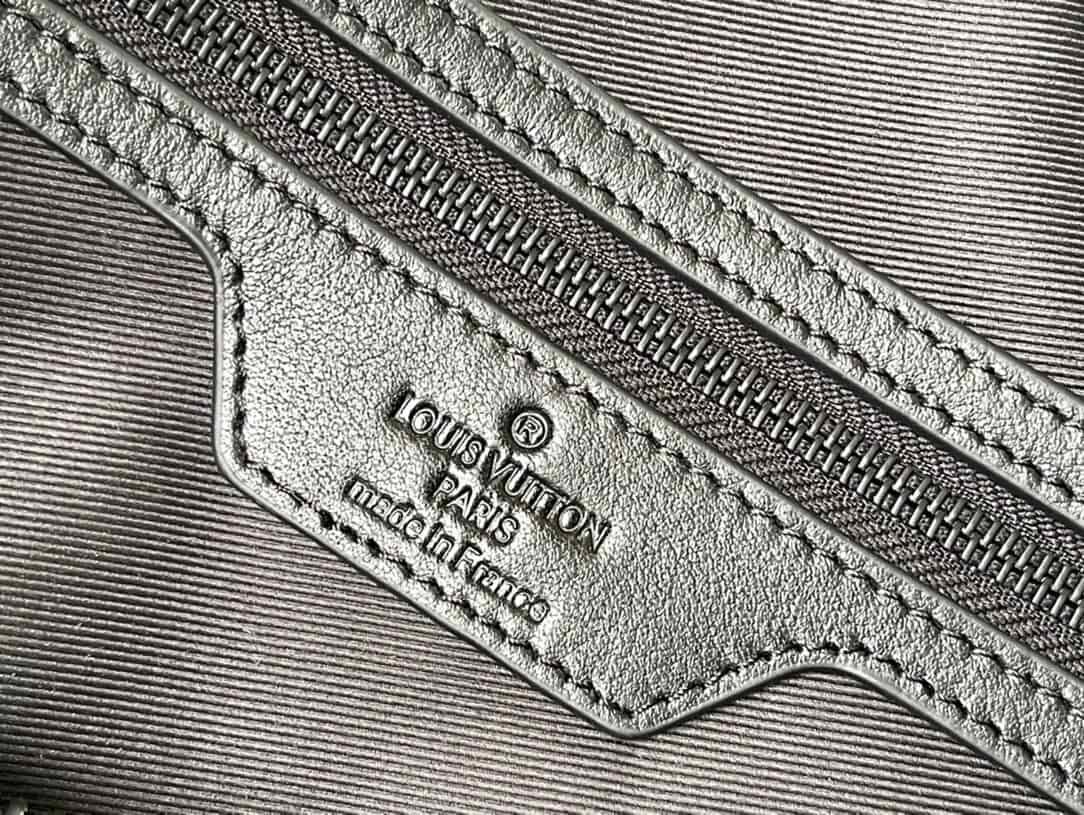 Louis Vuitton Speedy Bandouliere 40 Black Monogram Bag 16228 | Sandra Bags - Image 5