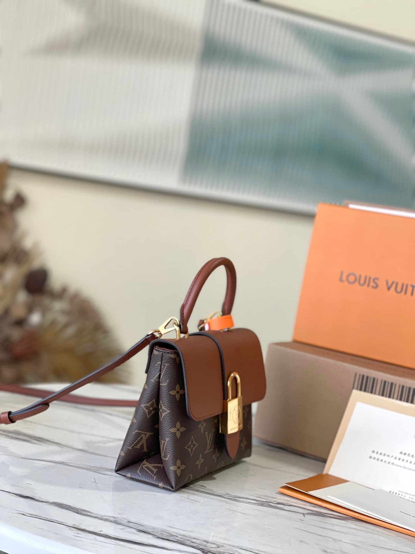 Louis Vuitton Locky BB Bag 36539 | Sandra Bags - Image 4