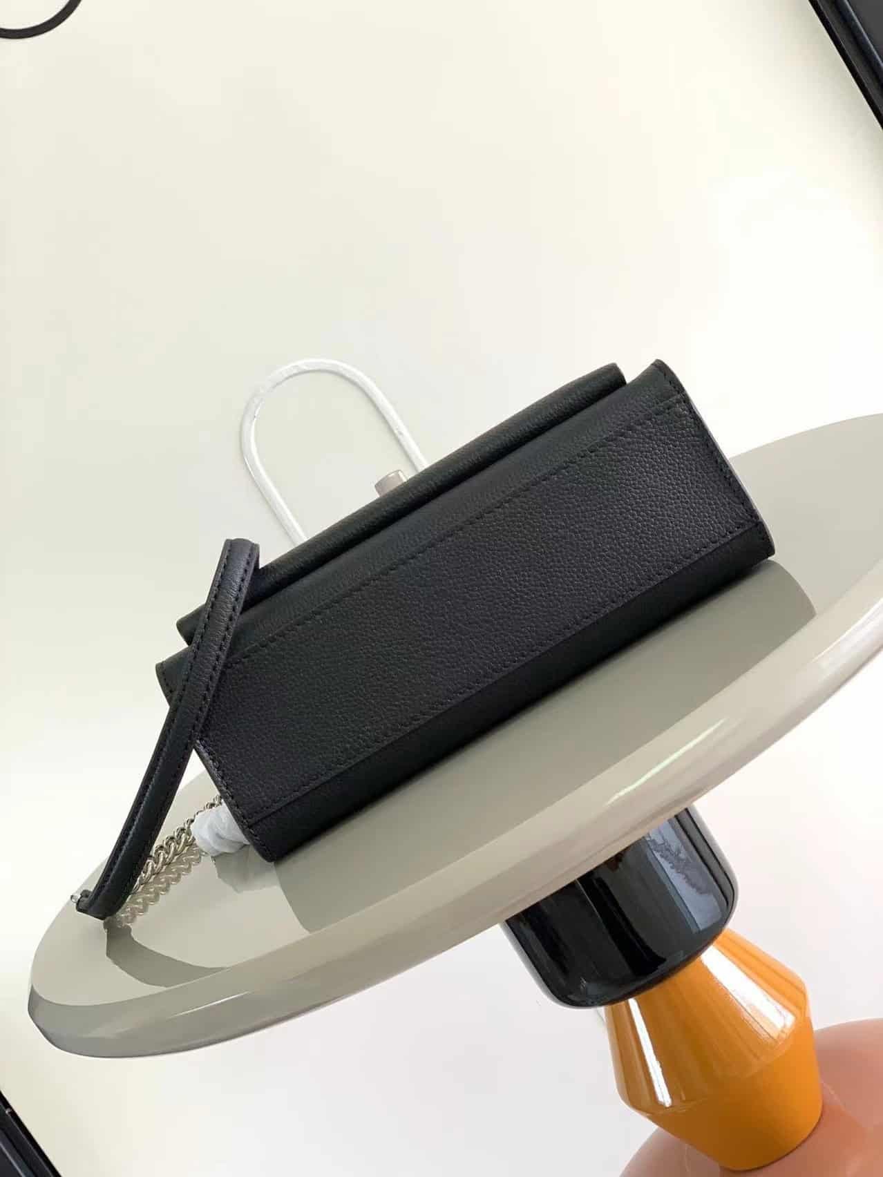 Louis Vuitton My Lockme Chain Bag - Black 68880 | Sandra Bags - Image 5