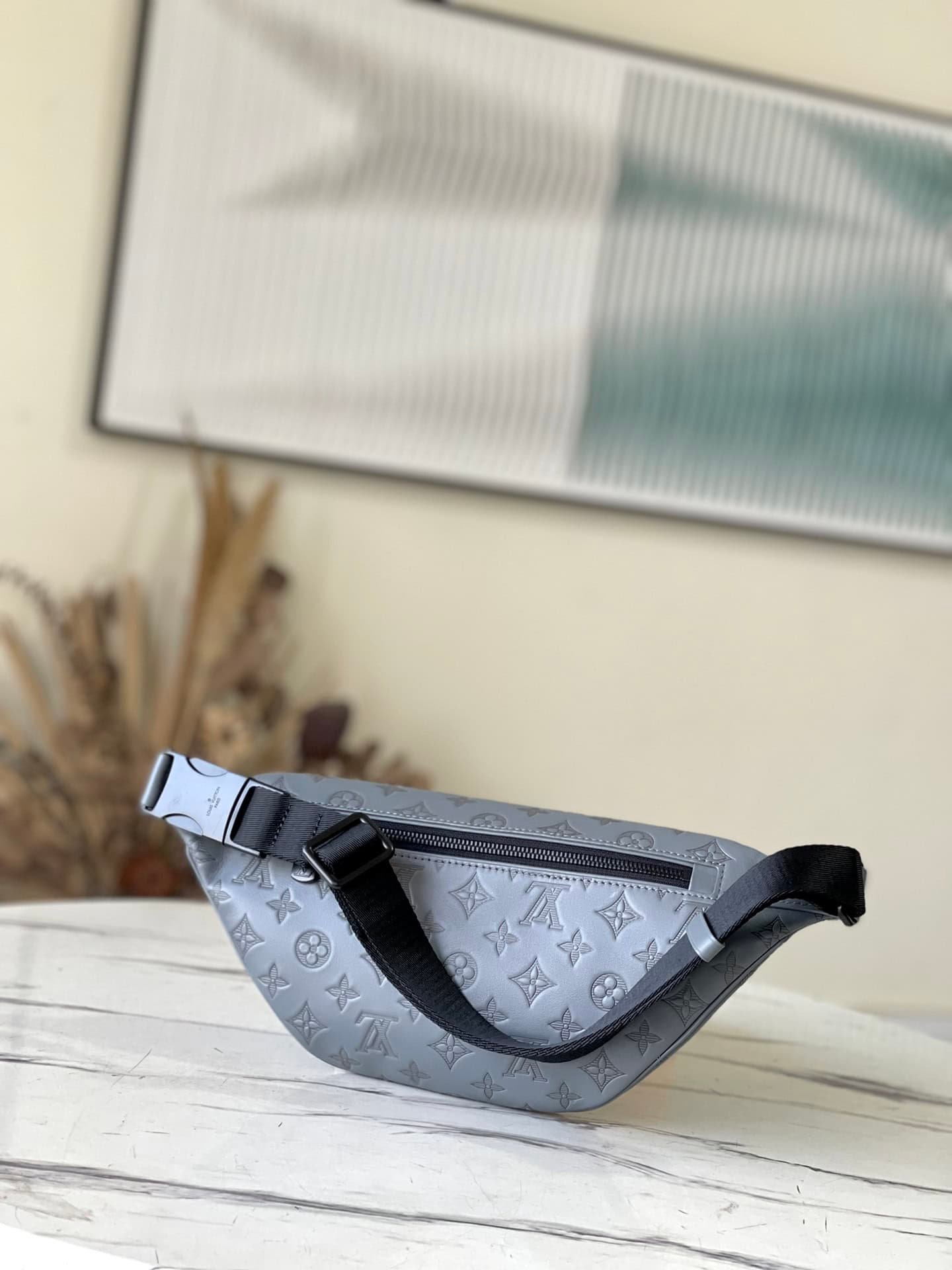 Louis Vuitton Fanny Pack Bag - Gray 52944 | Sandra Bags - Image 3