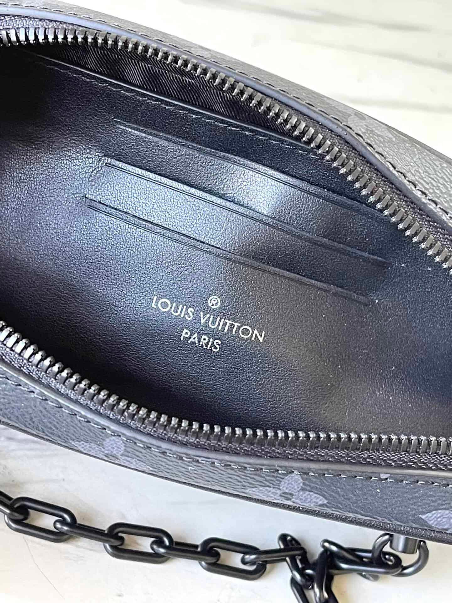 Louis Vuitton Virgil Abhol Chain Clutch Bag 43564 | Sandra Bags - Image 2