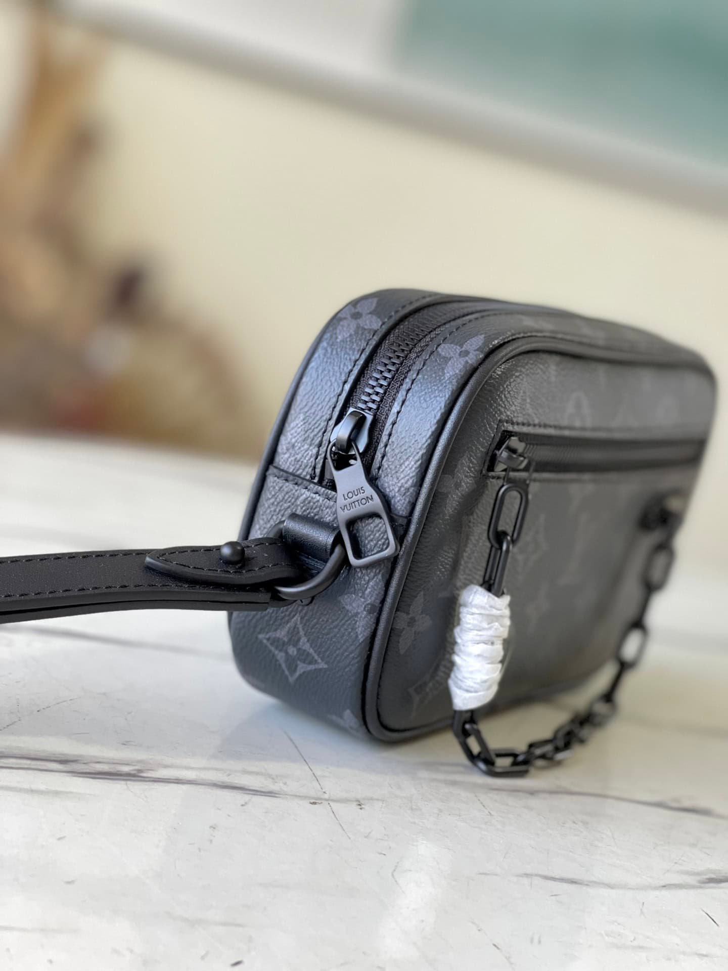 Louis Vuitton Virgil Abhol Chain Clutch Bag 43564 | Sandra Bags - Image 3