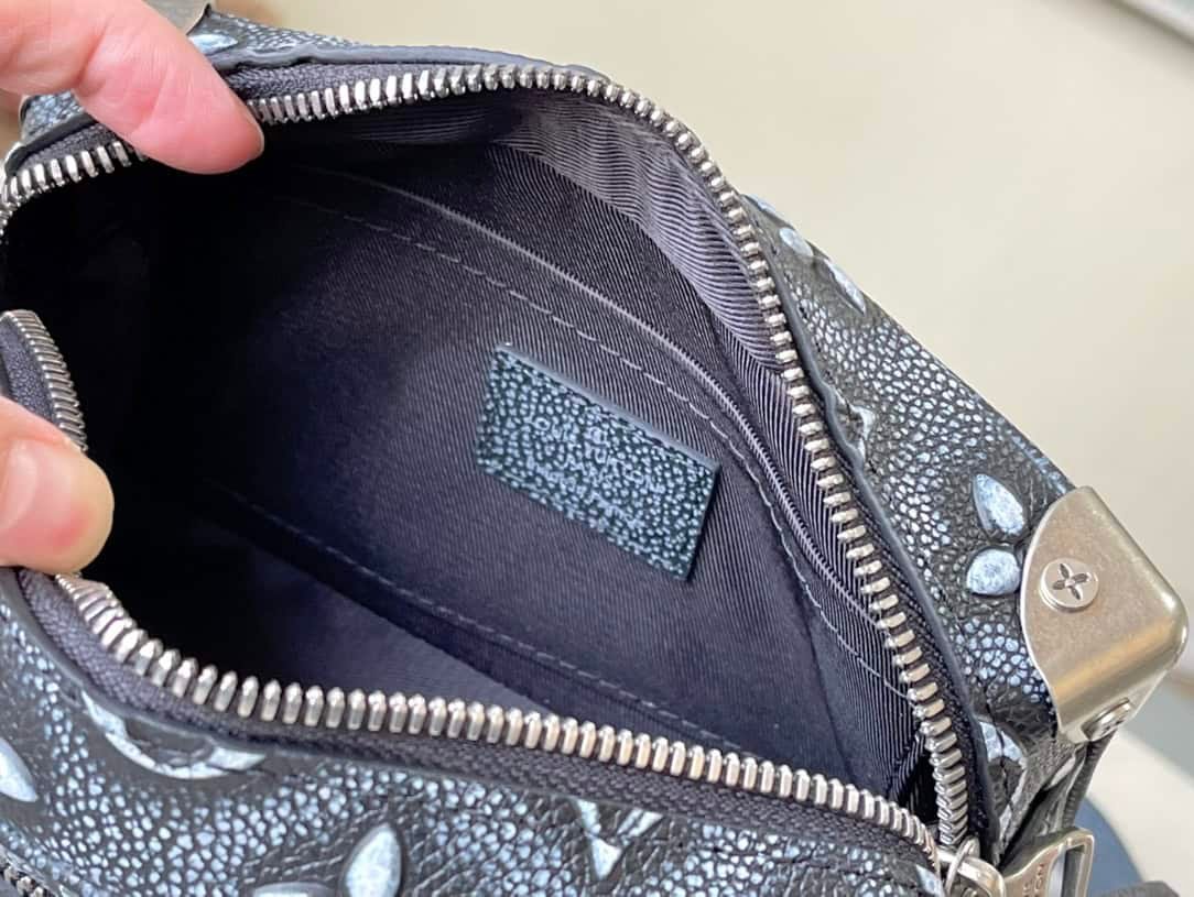 Louis Vuitton Mini Soft Trunk Handbag 39434 | Sandra Bags - Image 4