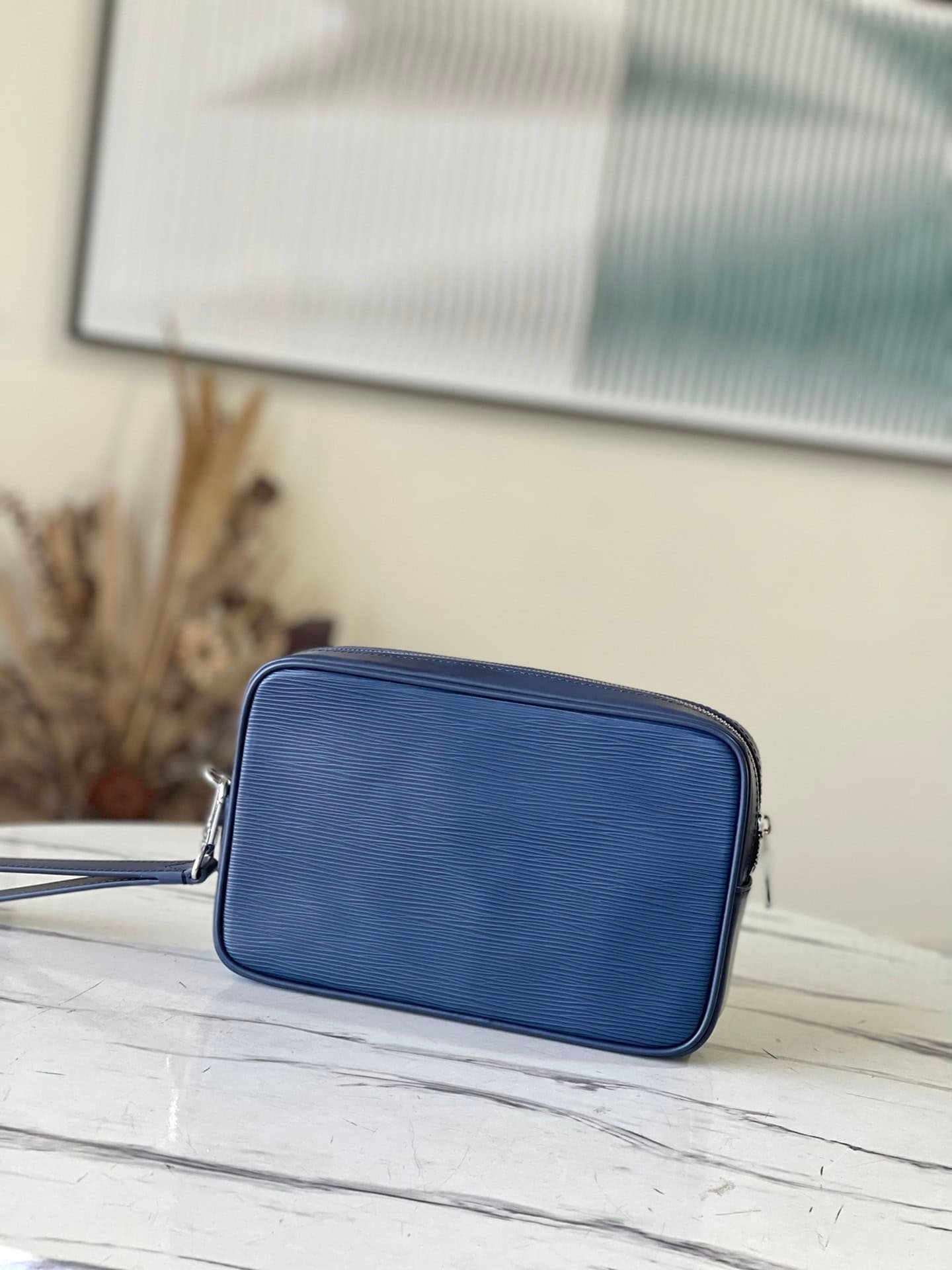 Louis Vuitton Kasai Cross Pattern Handbag - Blue 72539 | Sandra Bags - Image 4