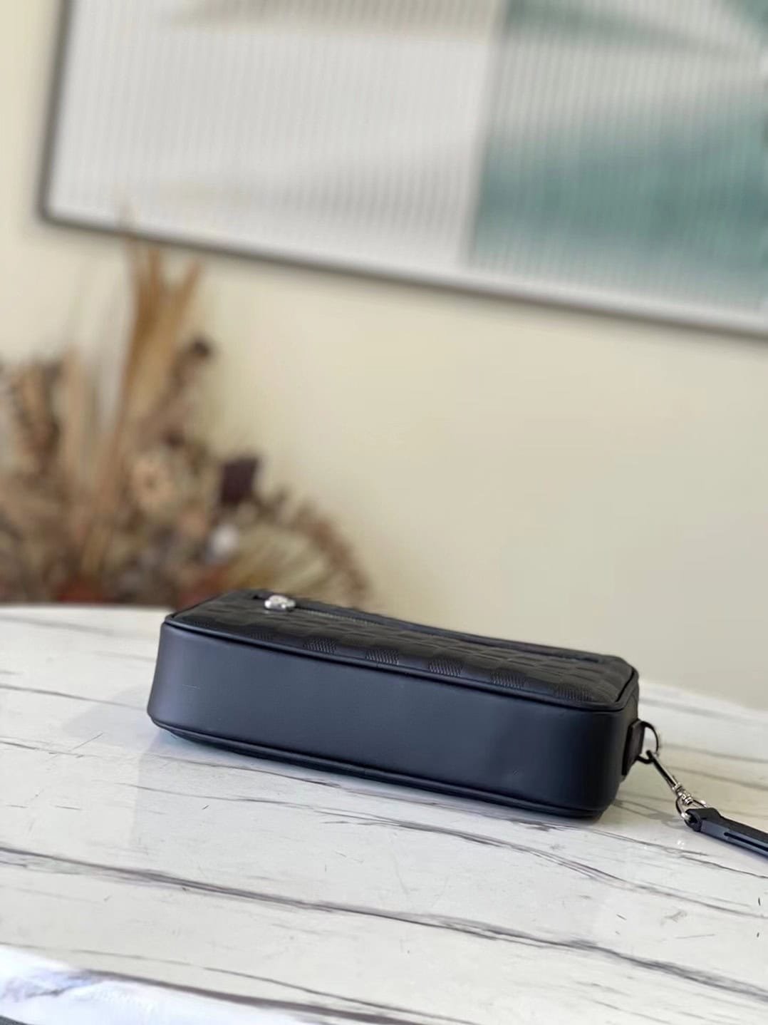 Louis Vuitton KASAI Handbag - Spacious Zipper Opening 78630 | Sandra Bags - Image 2