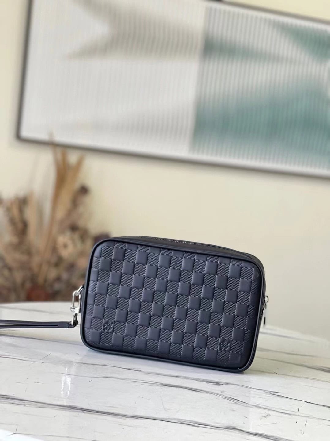 Louis Vuitton KASAI Handbag - Spacious Zipper Opening 78630 | Sandra Bags - Image 4