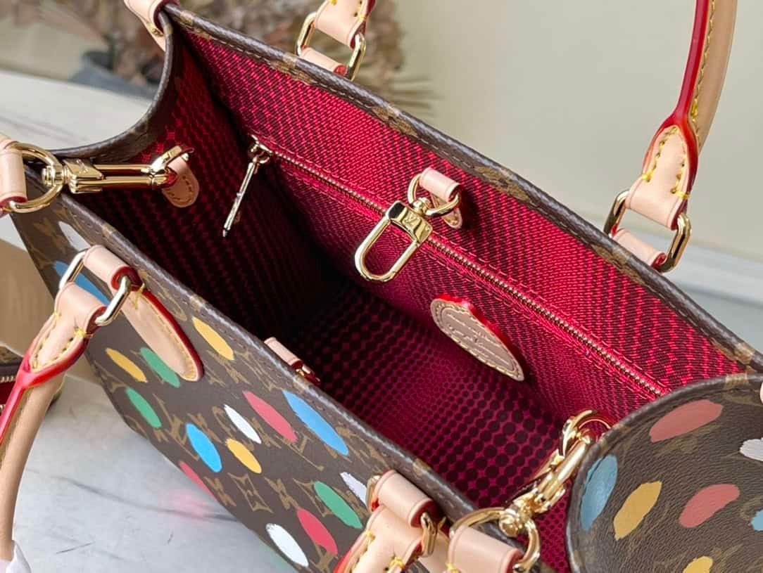 Louis Vuitton YK OnTheGo Small Handbag 61568 | Sandra Bags - Image 3