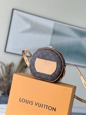 Louis Vuitton Boite Chapeau Soft Handbag 91082 | Sandra Bags