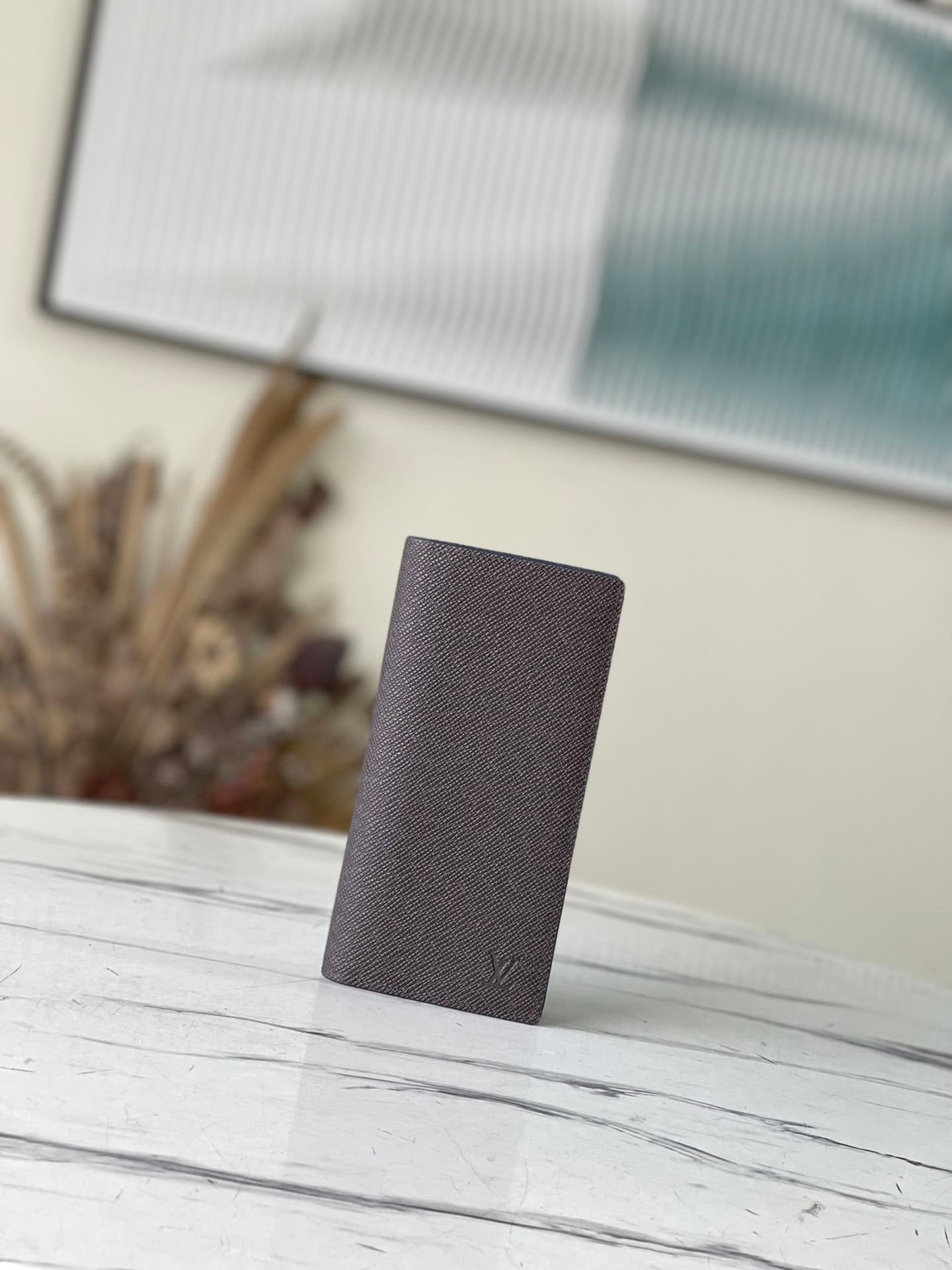 Louis Vuitton Saffiano Brown BRAZZA Wallet 91282 | Sandra Bags