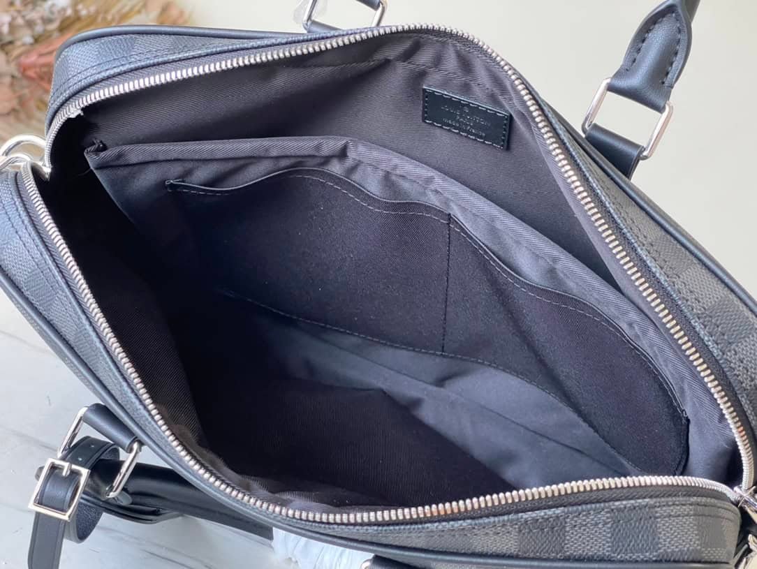 Louis Vuitton Voyage Small Briefcase - Black 26762 | Sandra Bags - Image 4
