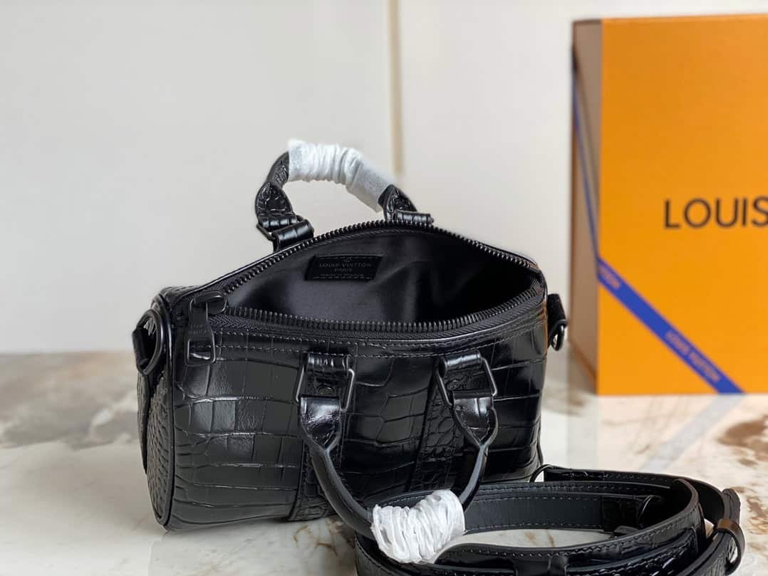 Louis Vuitton Keepall 25 Crocodile Pattern Men’s Bag – Black 85809 | Sandra Bags - Image 2