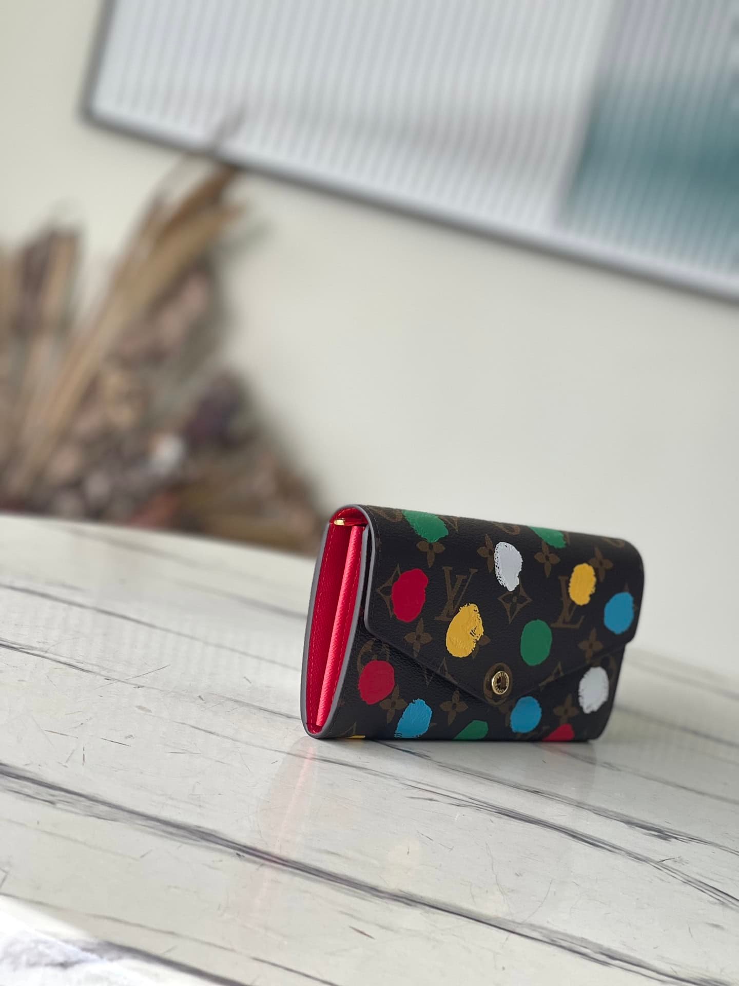 Louis Vuitton Kusama Hand-Painted Wallet 93499 | Sandra Bags - Image 4