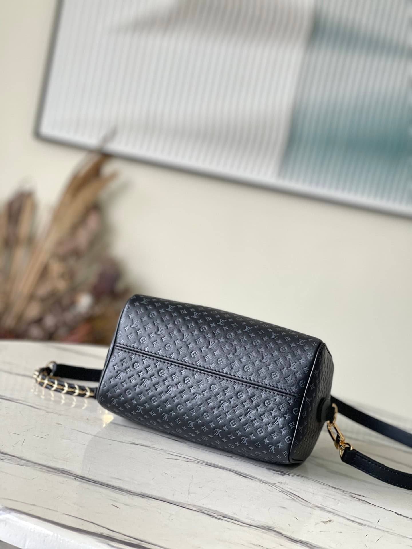 Louis Vuitton Speedy 20 Handbag - Black 32707 | Sandra Bags - Image 2