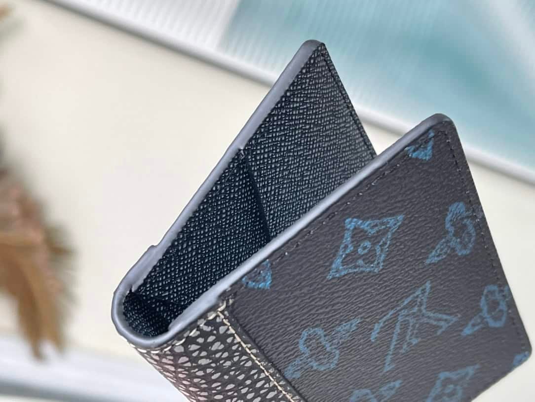Louis Vuitton Blue Pattern Pocket Wallet 41170 | Sandra Bags - Image 6