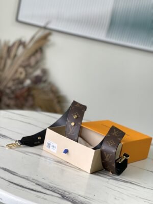 Louis Vuitton Black Clever Shoulder Strap 86283 | Sandra Bags